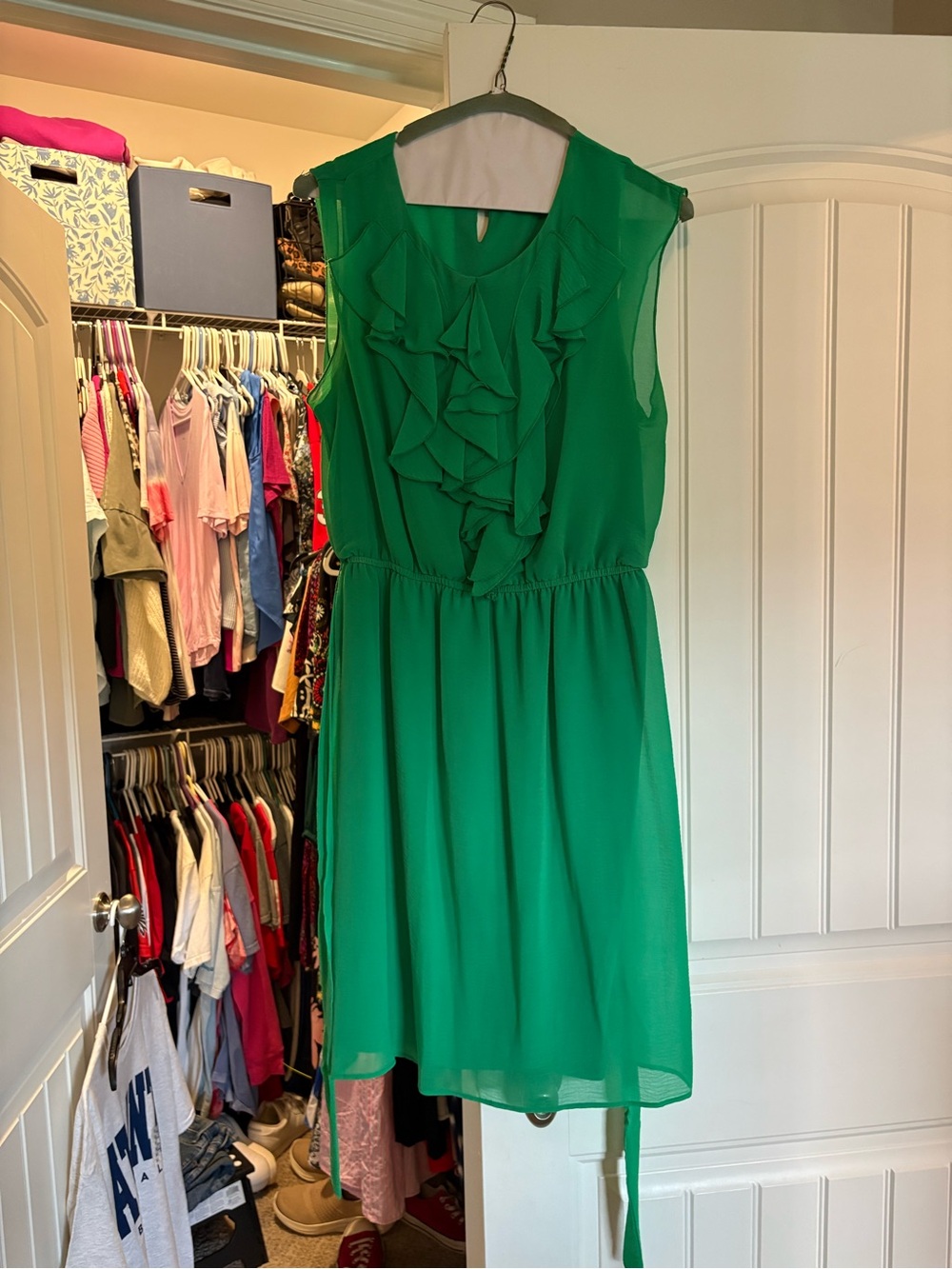 Roz & Ali Emerald Green Ruffle Chiffon Dress
